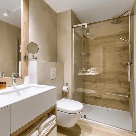 Marina Z Widokiem Na Morze