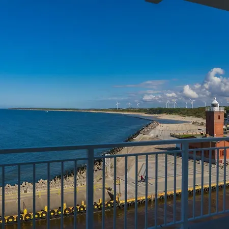 Marina Z Widokiem Na Morze Apart-hotel Darlowko