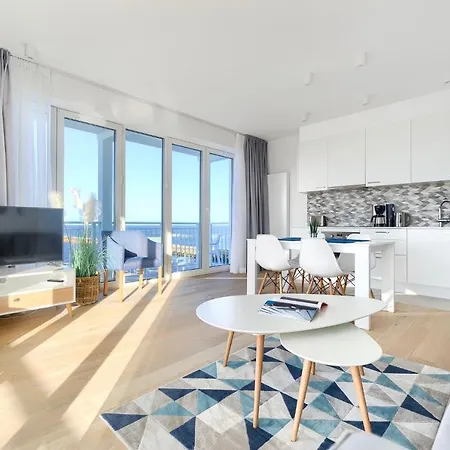 Marina Z Widokiem Na Morze Дарлувко