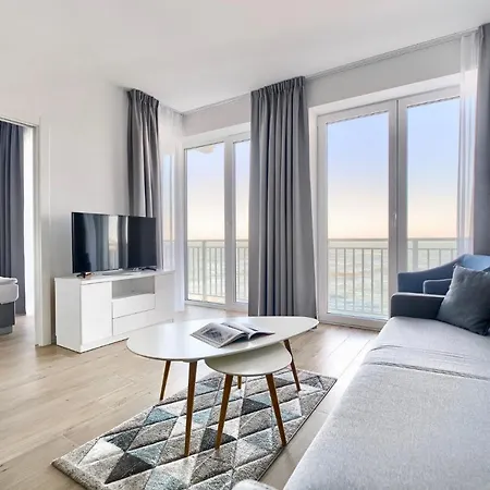 Marina Z Widokiem Na Morze 4*