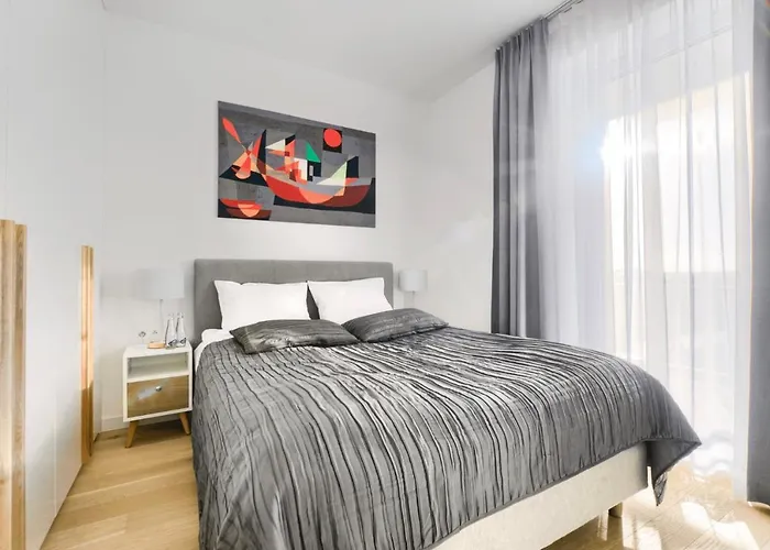 Marina Z Widokiem Na Morze Darlowko