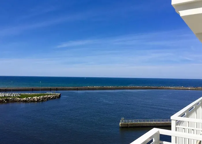 Appart hôtel Marina Z Widokiem Na Morze Darłówko