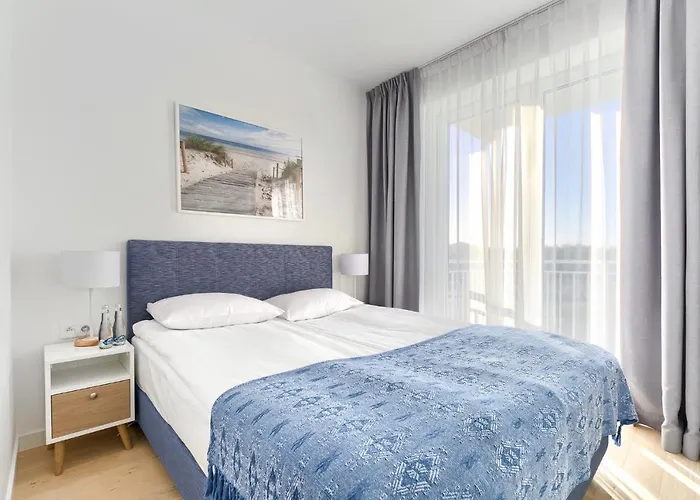 Marina Z Widokiem Na Morze 4*