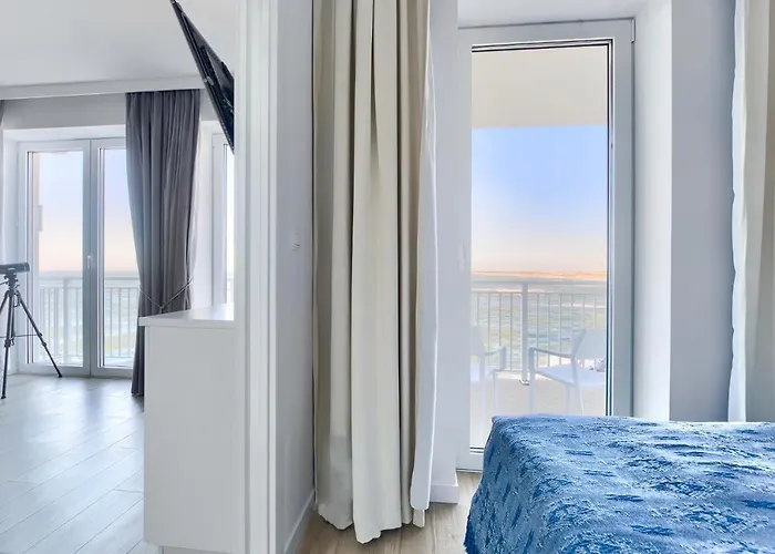 Marina Z Widokiem Na Morze