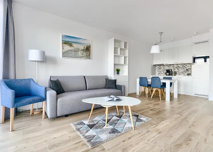 Marina Z Widokiem Na Morze Apart-hotel Darlowko