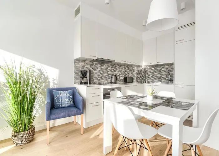 Apart-hotel Marina Z Widokiem Na Morze