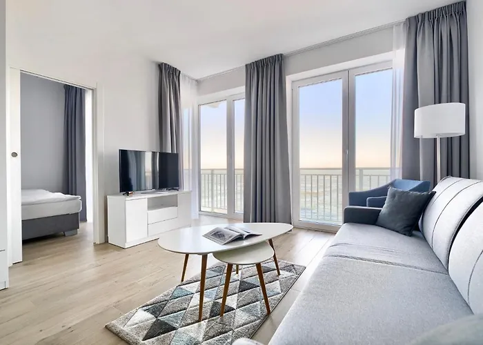 Marina Z Widokiem Na Morze 4*